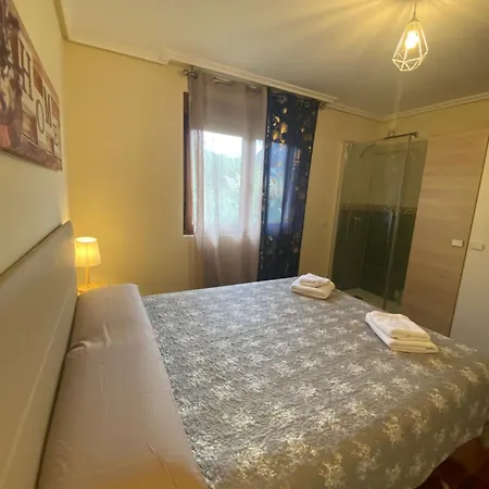 Сasa de vacaciones Comillas Chalet La Higuera on Comillas beach *