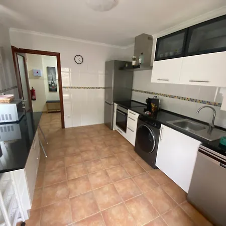 Comillas Chalet La Higuera on Comillas beach Сasa de vacaciones *